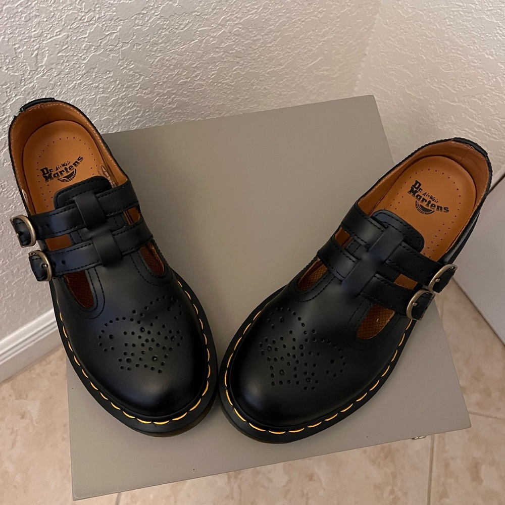 COPY - Doc martens / Mary Janes